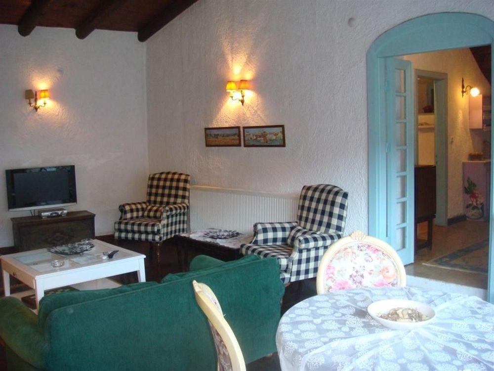Hotel Manici Kasri Küçükkuyu Exterior foto